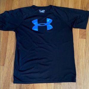 Under Armour Athletic T-Shirr